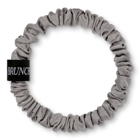 BRUNCHIES® "Coolgrey" Seiden Scrunchie für brüchiges Haar aus 100 % Maulbeerseide in kaltem Grauton