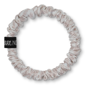 BRUNCHIES® "Love" Seiden Scrunchie aus Maulbeerseide – sanft zu feinem Haar