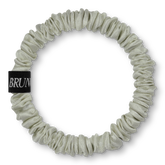 BRUNCHIES® "Mint" Seiden Scrunchie in leichtem Minzton - für glänzendes Haar ohne Haarbruch und ganz weich