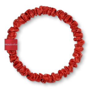 BRUNCHIES® x menstruflow Girl Stuff Seiden Scrunchie aus 100 % Maulbeerseide.