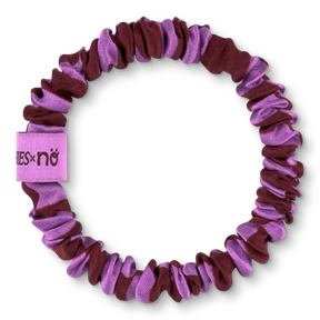 BRUNCHIES® x NÖ Lila Checked Seiden Scrunchie aus 100 % Maulbeerseide.