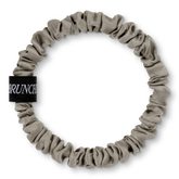 BRUNCHIES® Grey Brown Autumn Seiden Haargummi in hellem Grau-Braun aus 100 % Mulberry-Seide